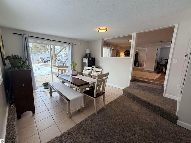 246 Robertson Street, Cadillac, MI 49601