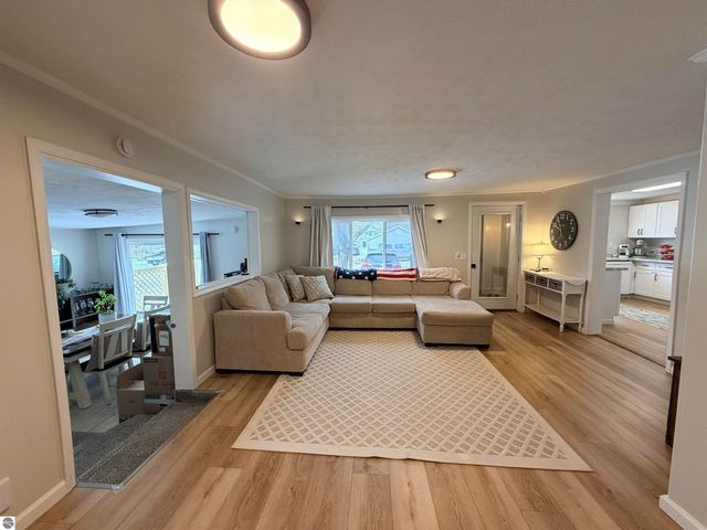 246 Robertson Street, Cadillac, MI 49601