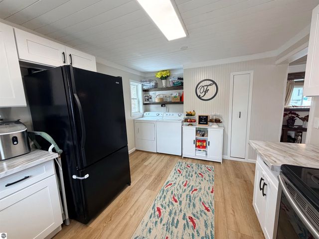 246 Robertson Street, Cadillac, MI 49601