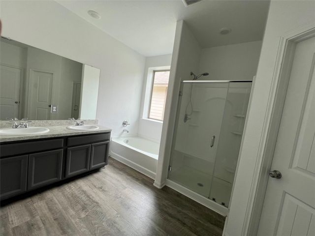 14211 Grand Hills Drive, Conroe, TX 77303