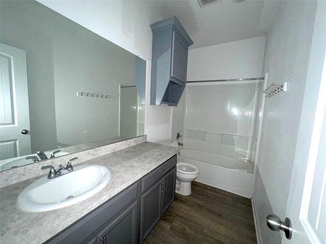 14211 Grand Hills Drive, Conroe, TX 77303