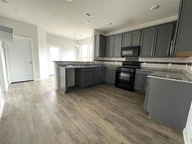 14211 Grand Hills Drive, Conroe, TX 77303
