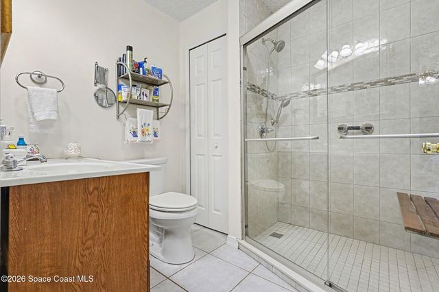 598 Gantry Street SW, Palm Bay, FL 32908