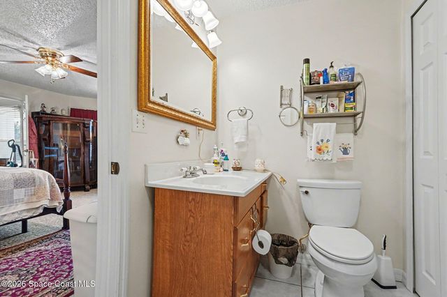 598 Gantry Street SW, Palm Bay, FL 32908