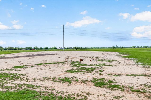 12893 Fm 1887 Road, Hempstead, TX 77445