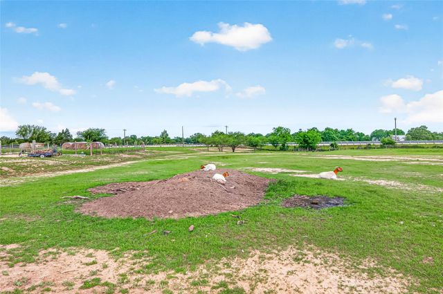 12893 Fm 1887 Road, Hempstead, TX 77445