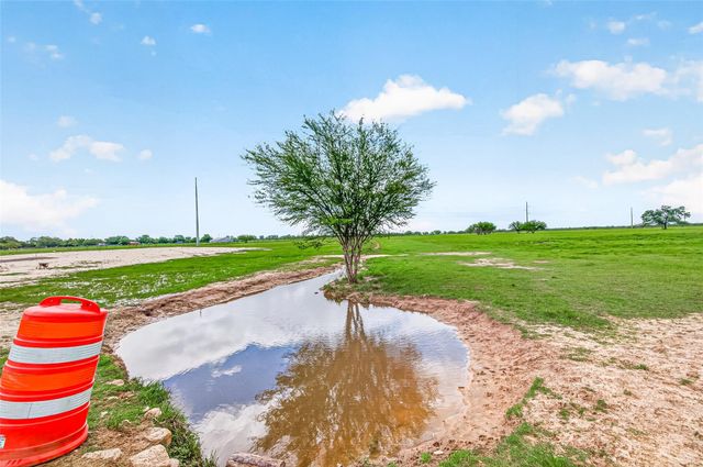 12893 Fm 1887 Road, Hempstead, TX 77445