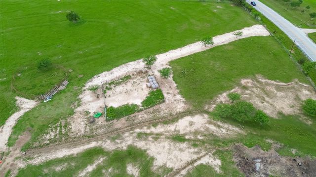 12893 Fm 1887 Road, Hempstead, TX 77445