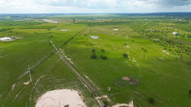 12893 Fm 1887 Road, Hempstead, TX 77445