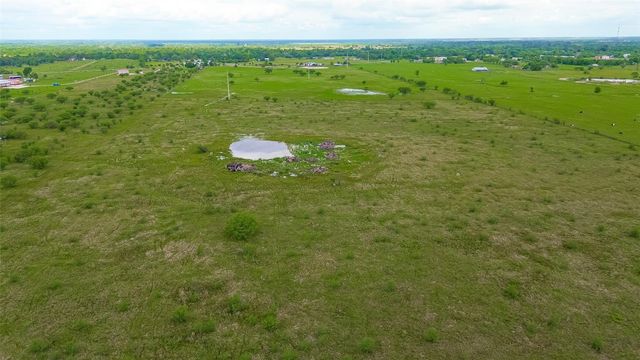 12893 Fm 1887 Road, Hempstead, TX 77445