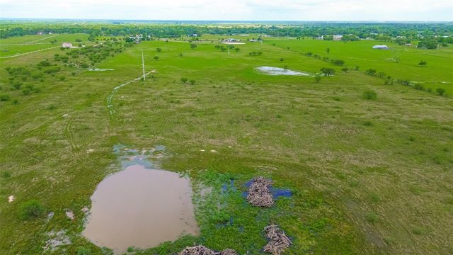 12893 Fm 1887 Road, Hempstead, TX 77445