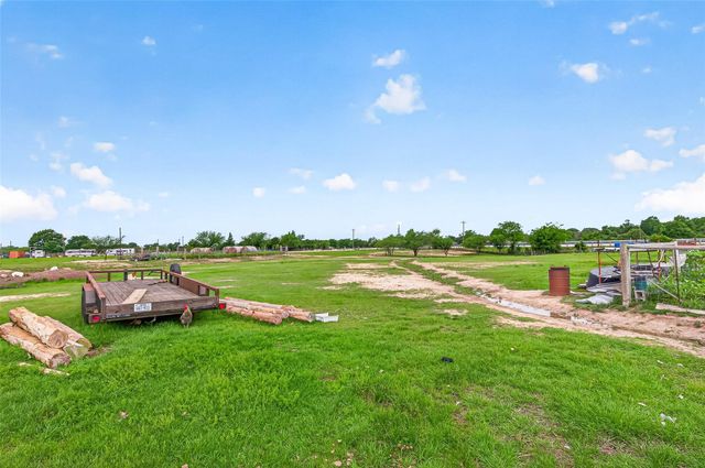 12893 Fm 1887 Road, Hempstead, TX 77445