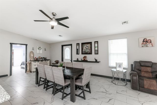 3316 N Jeanette St, Wichita, KS 67204