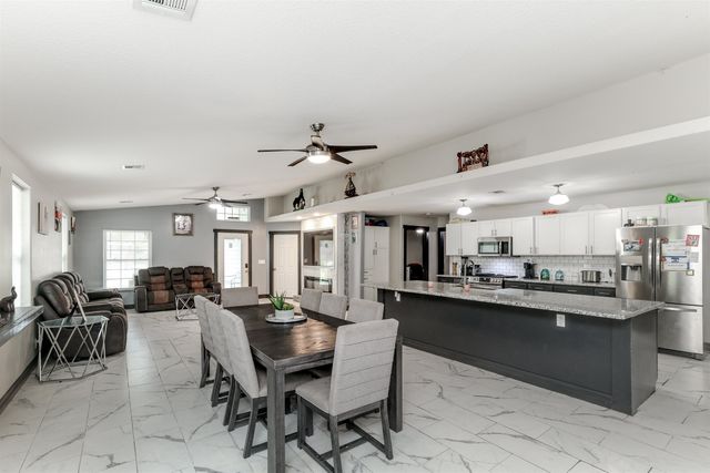 3316 N Jeanette St, Wichita, KS 67204