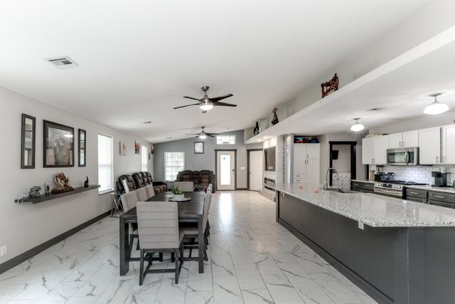 3316 N Jeanette St, Wichita, KS 67204