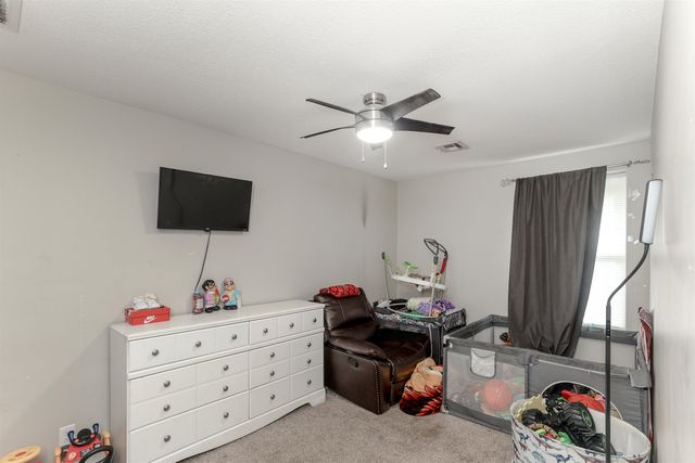 3316 N Jeanette St, Wichita, KS 67204