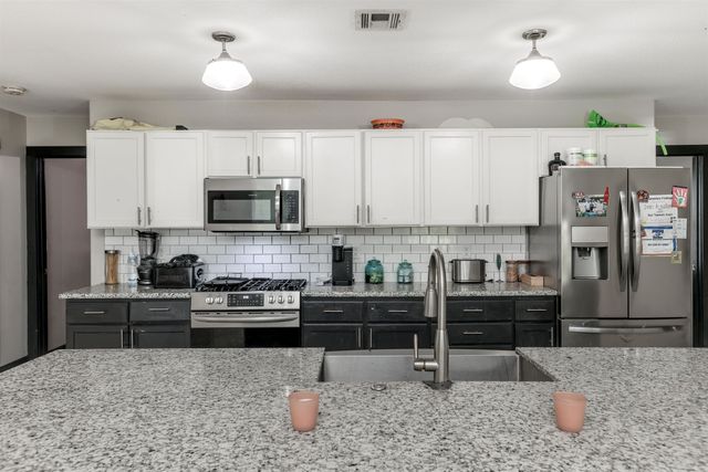 3316 N Jeanette St, Wichita, KS 67204