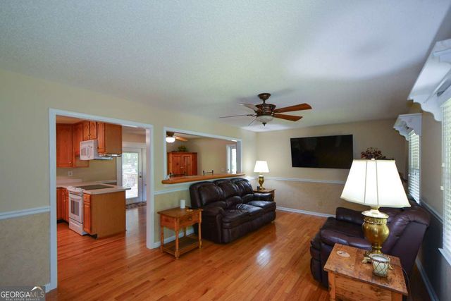 41 Clark Station Road, Jasper, GA 30143