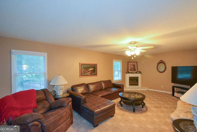 41 Clark Station Road, Jasper, GA 30143