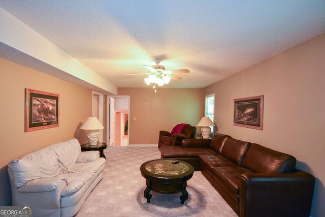 41 Clark Station Road, Jasper, GA 30143
