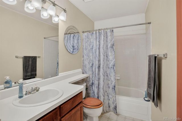 19886 E Bethany Drive, Aurora, CO 80013