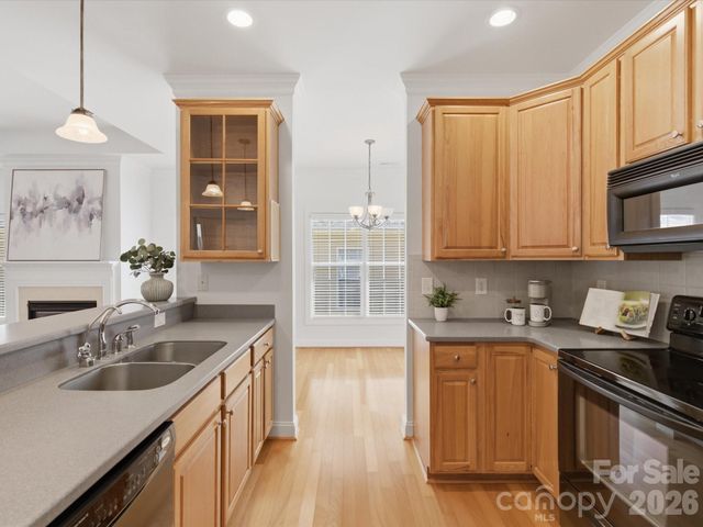 1008 Wanda Drive, Matthews, NC 28104