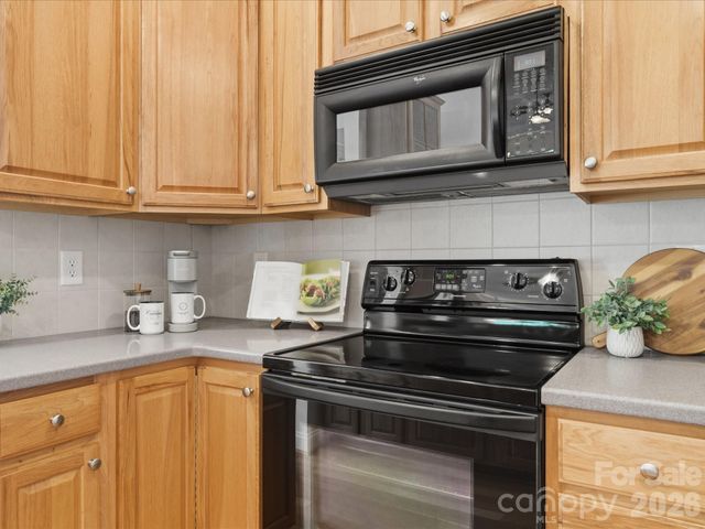 1008 Wanda Drive, Matthews, NC 28104