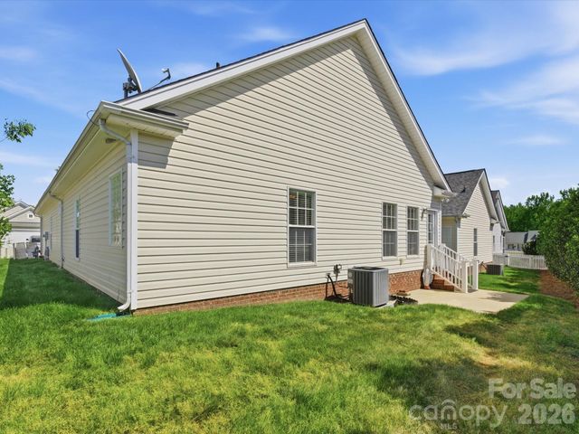 1008 Wanda Drive, Matthews, NC 28104