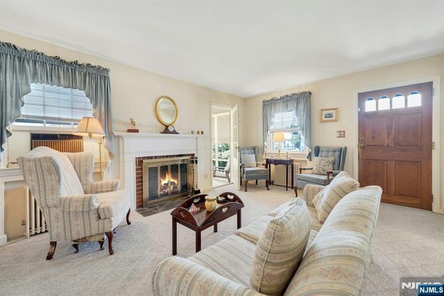 52 Elmwood Drive, Elmwood Park, NJ 07407