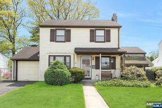 52 Elmwood Drive, Elmwood Park, NJ 07407