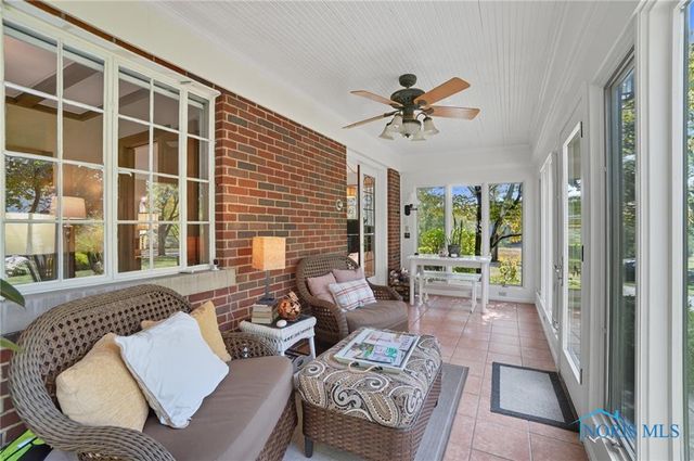 4028 Brookside, Ottawa Hills, OH 43606