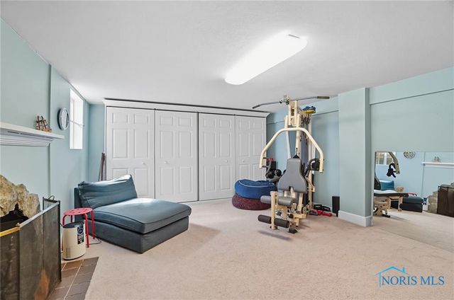 4028 Brookside, Ottawa Hills, OH 43606