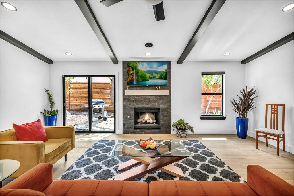 3419 Clarksburg DR, Austin, TX 78745