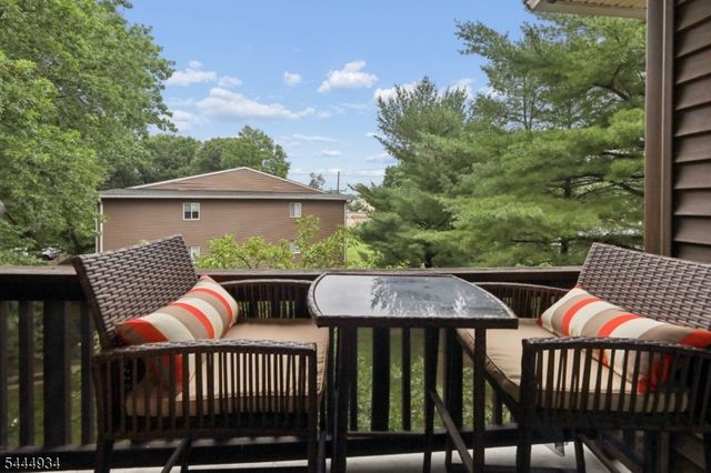 308 Federal Hill Rd 308, Pompton Lakes Boro, NJ 07442