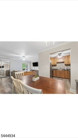 308 Federal Hill Rd 308, Pompton Lakes Boro, NJ 07442