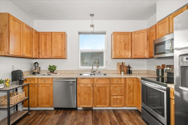 1718 E SINTO Ave, Spokane, WA 99202