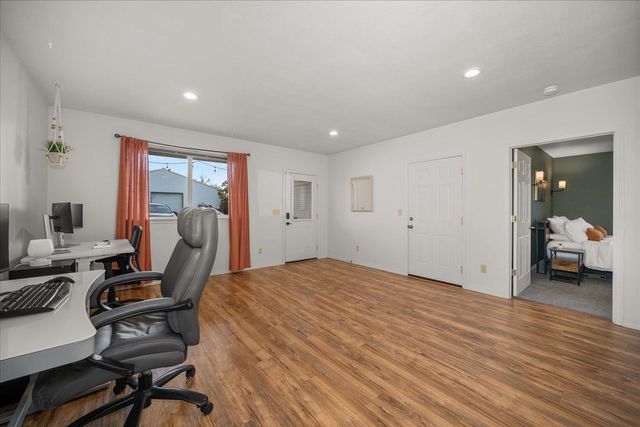 1718 E SINTO Ave, Spokane, WA 99202