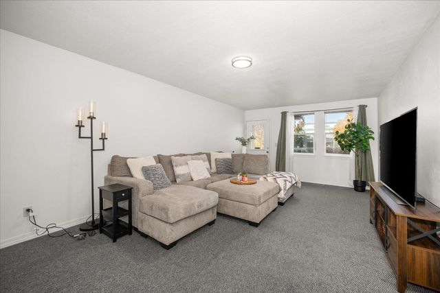 1718 E SINTO Ave, Spokane, WA 99202