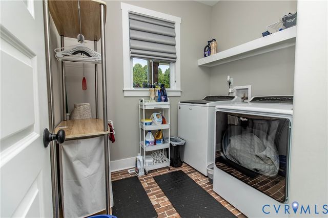 19619 Turkey Run Ct, Dinwiddie, VA 23841