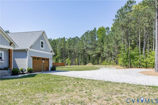 19619 Turkey Run Ct, Dinwiddie, VA 23841