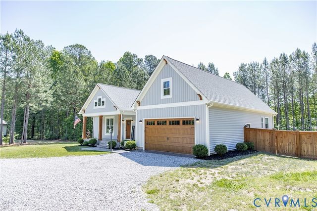 19619 Turkey Run Ct, Dinwiddie, VA 23841