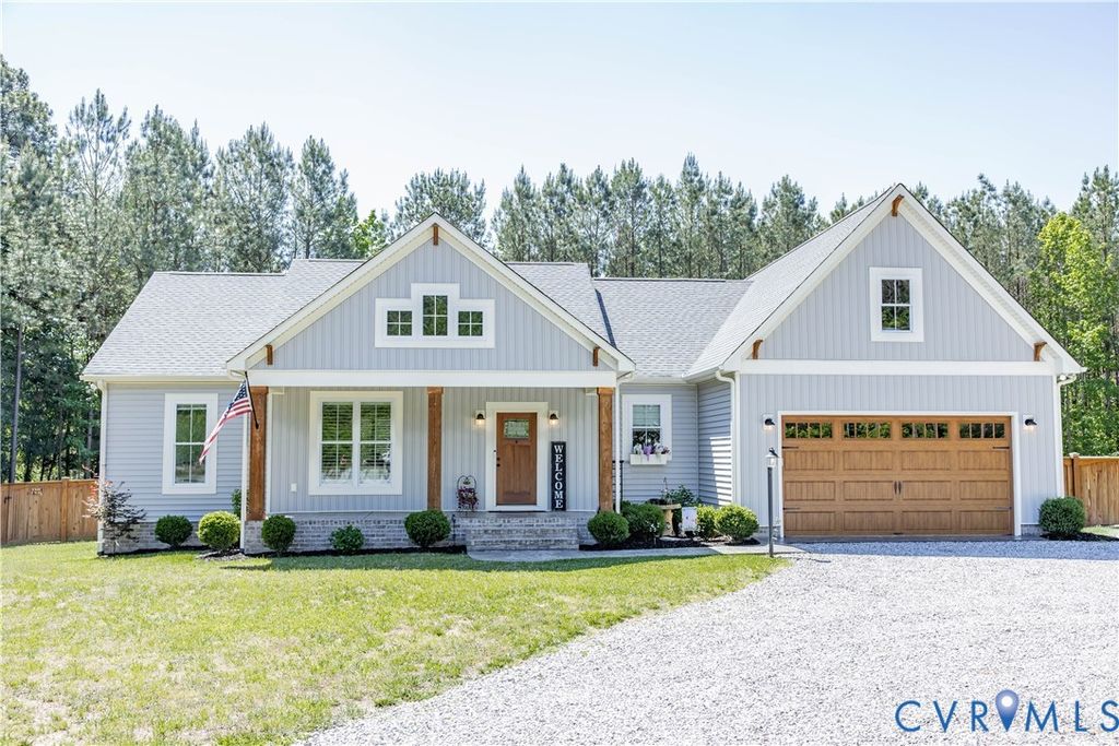 19619 Turkey Run Ct, Dinwiddie, VA 23841