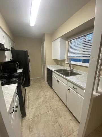 3615 Summit BND, Austin, TX 78759