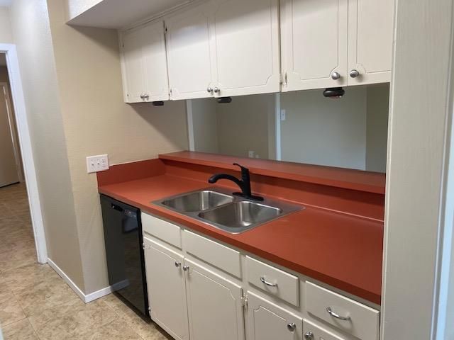 3615 Summit BND, Austin, TX 78759