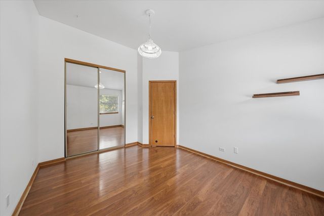 1636 Wildwood Lane, Darien, IL 60561