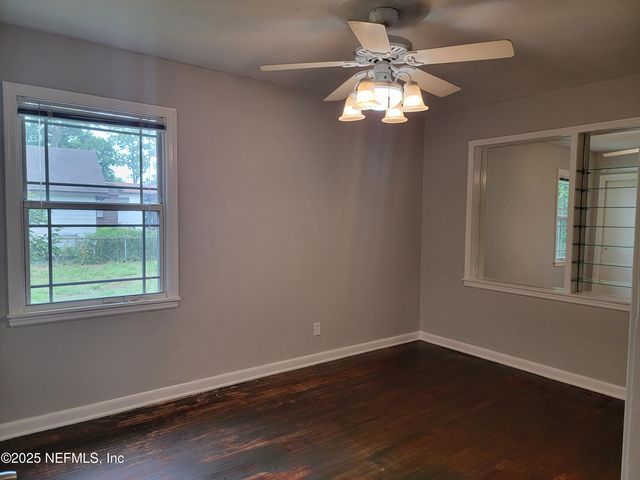 6216 SUDBURY Avenue S, Jacksonville, FL 32210
