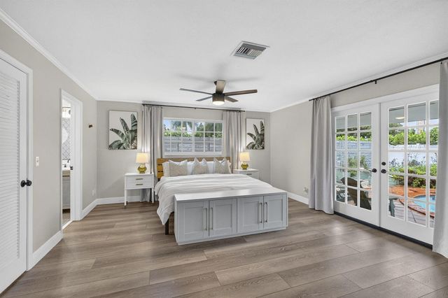 903 SW 28th Avenue, Boynton Beach, FL 33435