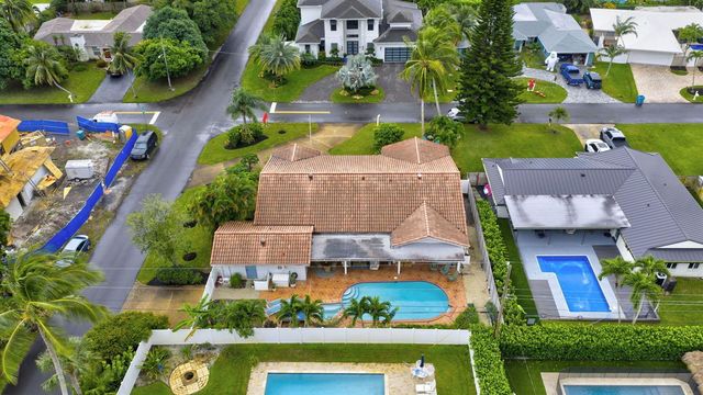 903 SW 28th Avenue, Boynton Beach, FL 33435