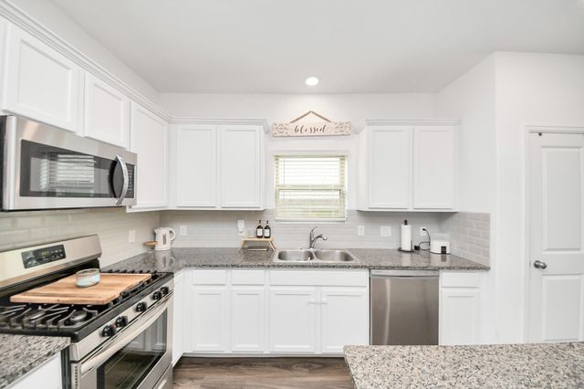 1006 Breech Drive, Crosby, TX 77532