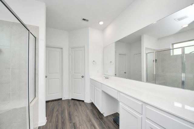 1006 Breech Drive, Crosby, TX 77532